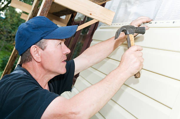 Best Siding Painting and Refinishing  in Altadena, CA